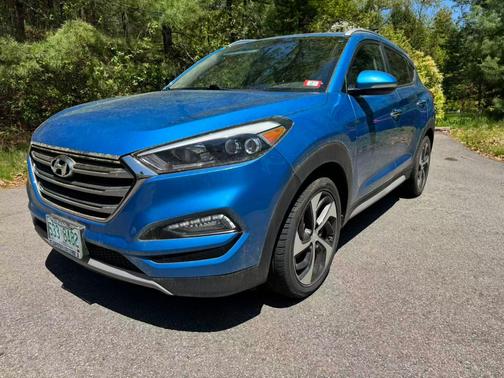 Blue 2018 Hyundai TUCSON Limited