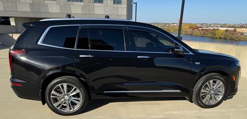 2021 Cadillac XT6 Premium Luxury AWD