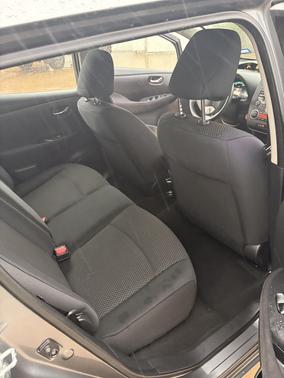 Gray 2015 Nissan Leaf S