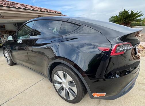 Black 2020 Tesla Model Y Long Range