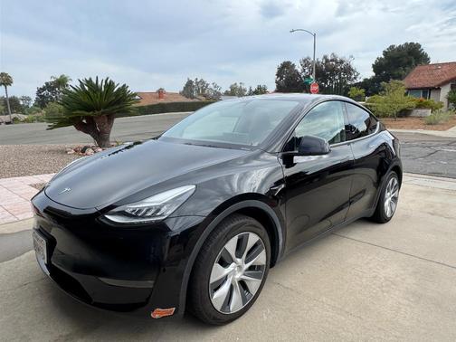 Black 2020 Tesla Model Y Long Range