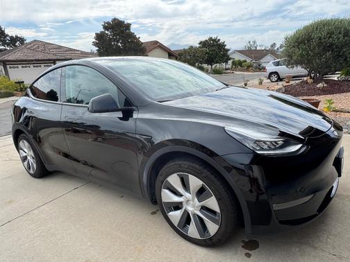 Black 2020 Tesla Model Y Long Range