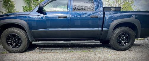 2005 Dodge Dakota SLT Quad Cab