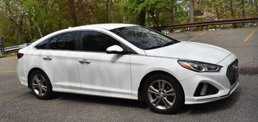 White 2019 Hyundai SONATA Sport