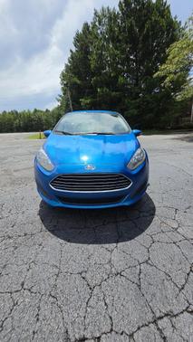 Blue 2016 Ford Fiesta SE