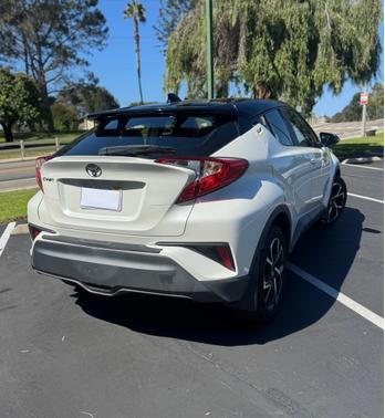 2019 Toyota C-HR XLE