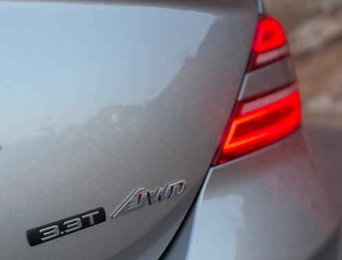 Gray 2022 Genesis G70 3.3T