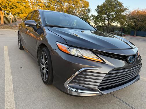 Gray 2024 Toyota Camry Hybrid XLE