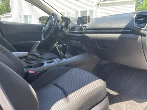 2014 Mazda Mazda3 i Touring