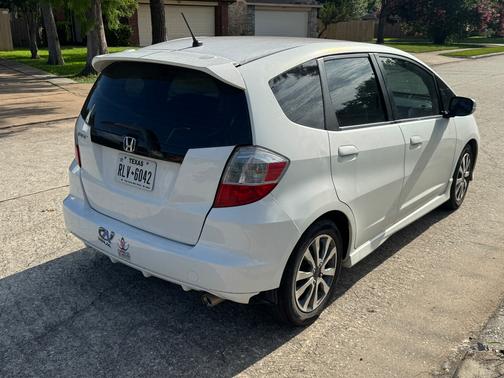 White 2013 Honda Fit Sport