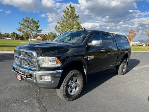 2016 RAM 2500 Laramie