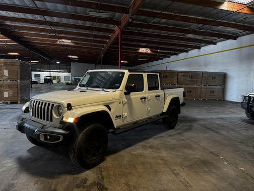 2021 Jeep Gladiator Sport S