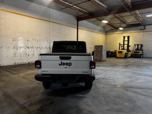 2021 Jeep Gladiator Sport S