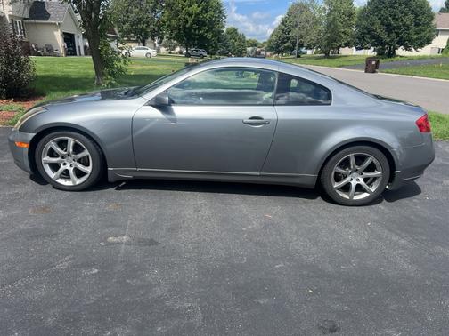 2005 INFINITI G35 Base