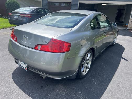 2005 INFINITI G35 Base