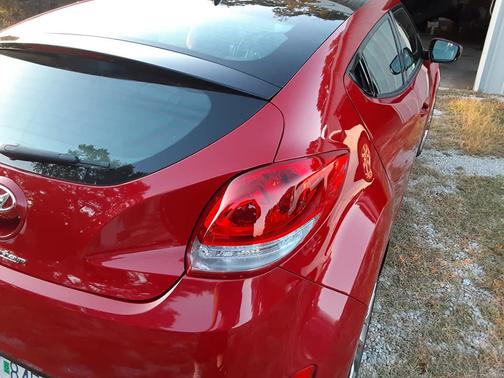 2013 Hyundai Veloster Base
