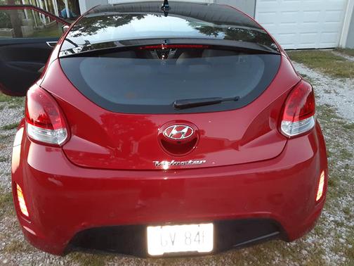 2013 Hyundai Veloster Base