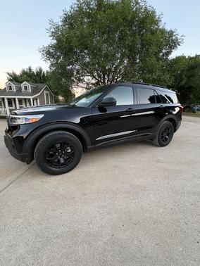 Black 2023 Ford Explorer Timberline