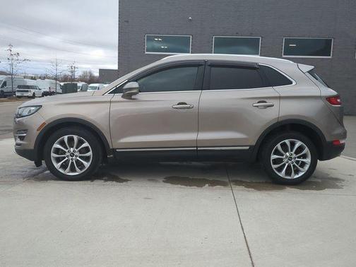 2019 Lincoln MKC Standard