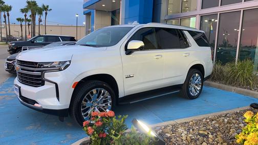 Photo 2 of 2 of 2022 Chevrolet Tahoe LT