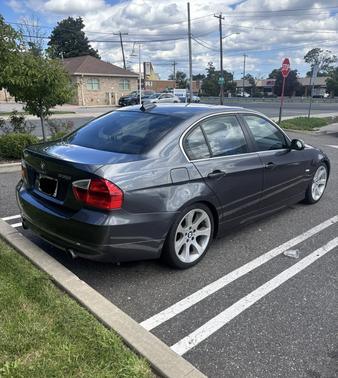 Gray 2007 BMW 335 i