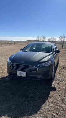 Gray 2020 Ford Fusion SE