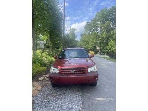 2003 Toyota Highlander Base