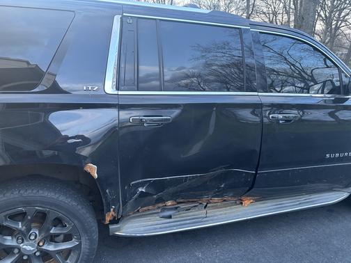 Black 2015 Chevrolet Suburban 1500 LTZ