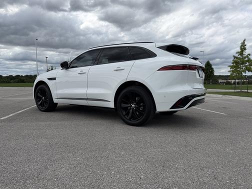 White 2024 Jaguar F-PACE P250 R-Dynamic S