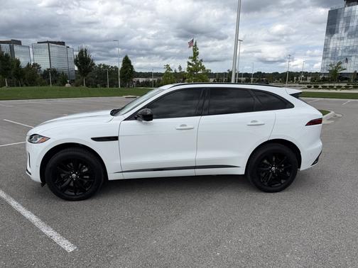 White 2024 Jaguar F-PACE P250 R-Dynamic S