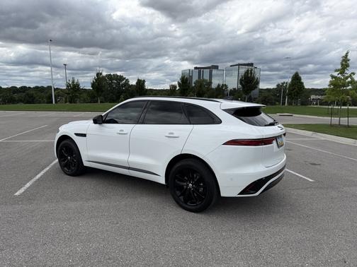 White 2024 Jaguar F-PACE P250 R-Dynamic S