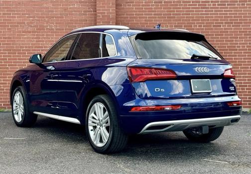 2018 Audi Q5 2.0T Premium Plus