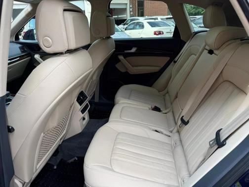 2018 Audi Q5 2.0T Premium Plus