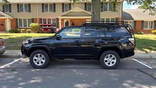 Black 2019 Toyota 4Runner SR5