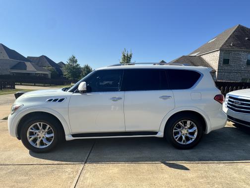 2012 INFINITI QX56 Base