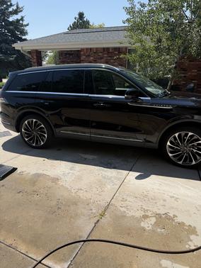 Black 2021 Lincoln Aviator Reserve AWD