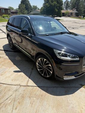 Black 2021 Lincoln Aviator Reserve AWD