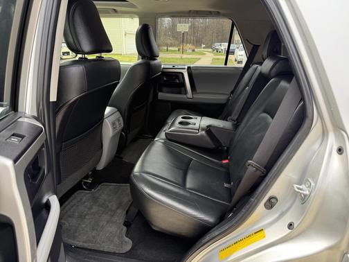 2012 Toyota 4Runner SR5