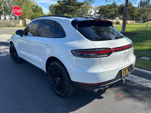 2019 Porsche Macan Macan S