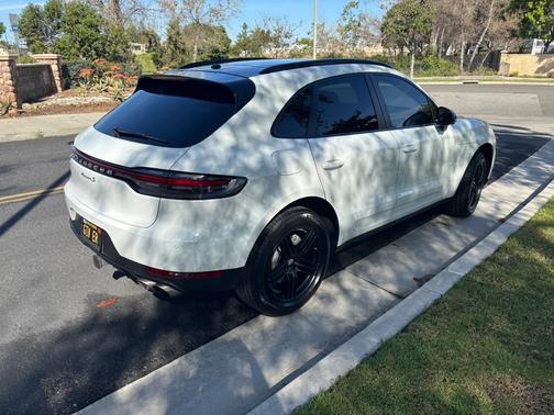 2019 Porsche Macan Macan S