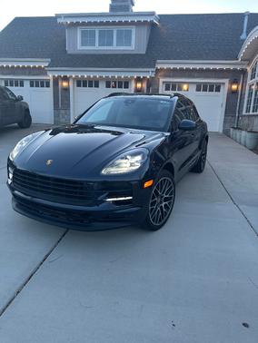 2020 Porsche Macan Macan