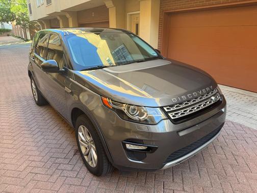 Gray 2016 Land Rover Discovery Sport HSE