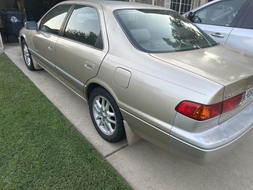 2000 Toyota Camry XLE V6