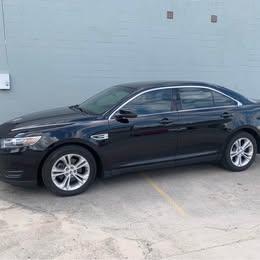 2017 Ford Taurus SEL