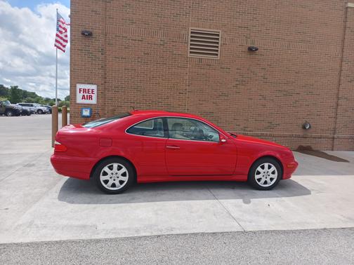 2000 Mercedes-Benz CLK-Class 320