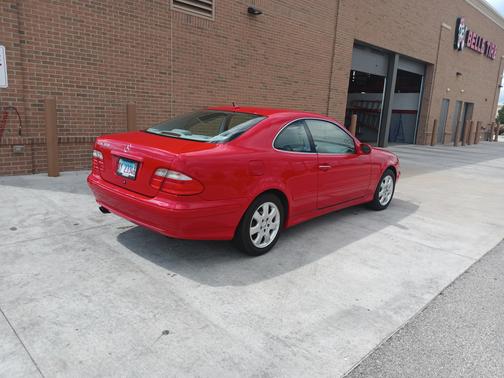 2000 Mercedes-Benz CLK-Class 320