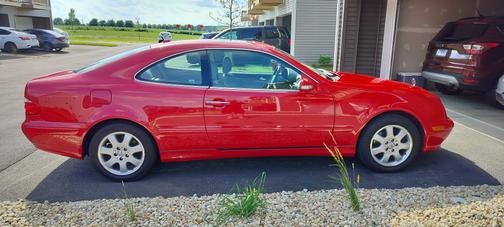 2000 Mercedes-Benz CLK-Class 320
