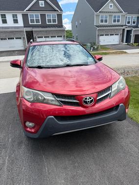 Red 2015 Toyota RAV4 XLE
