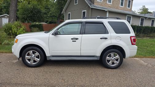 2009 Ford Escape XLT