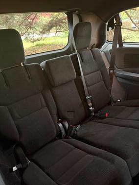 White 2019 Dodge Grand Caravan SE